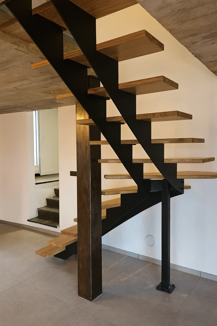 Escalier métallique